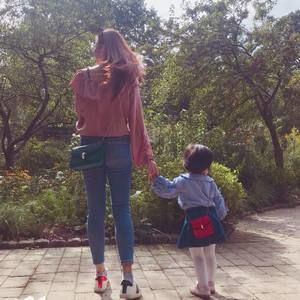 Meet your Posher, Gina